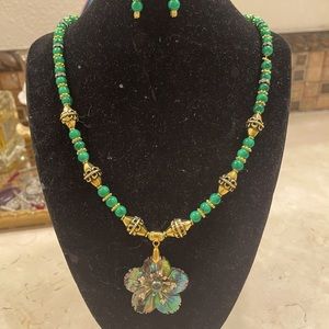 Vintage design necklace